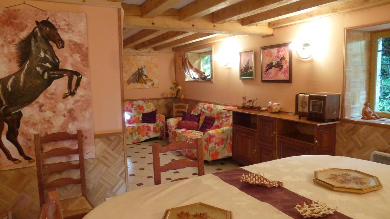 Chambres D'Hotes De La Templerie-Moulin Bazoges-en-Paillers Buitenkant foto